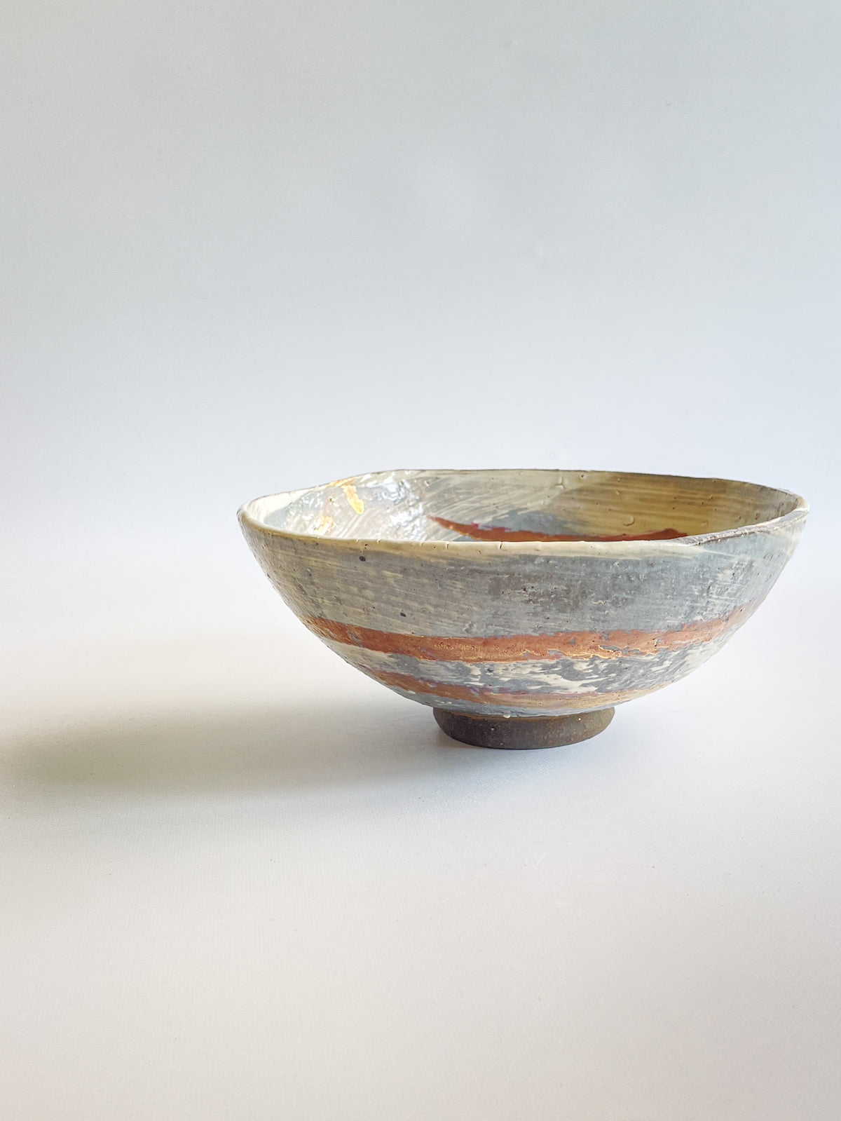 HAKEME Ceramic Bowl with Gold & Silver