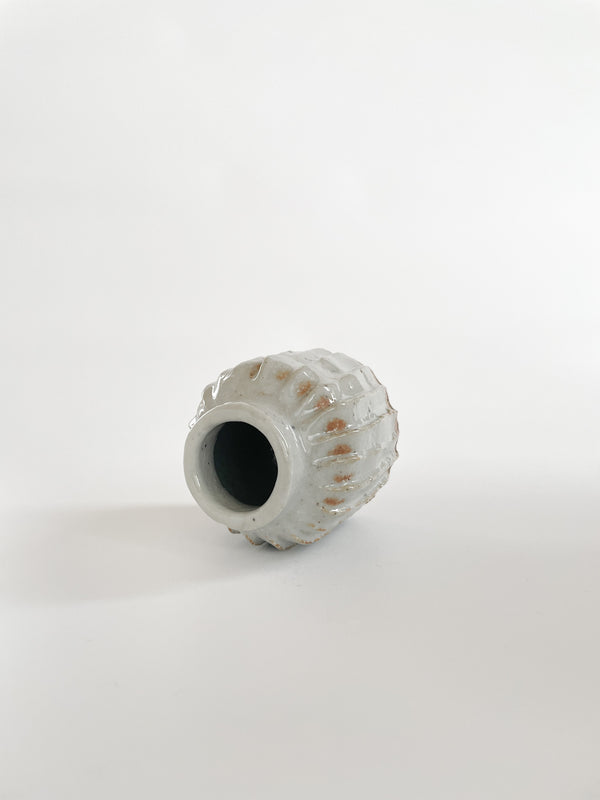 MILK SHINOGI  small vase
