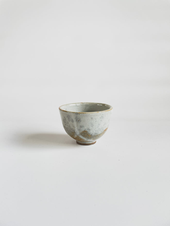 sake cup white shino 酒カップ　白　志野